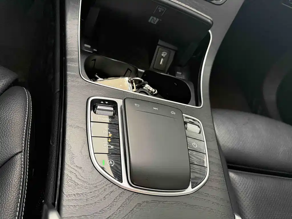 Mercedes-Benz C-Class 2019 — фото 15