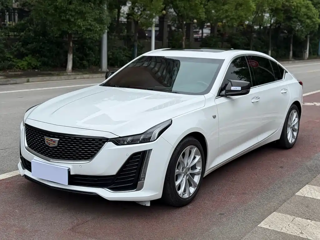 Cadillac CT5 2021 — фото 1