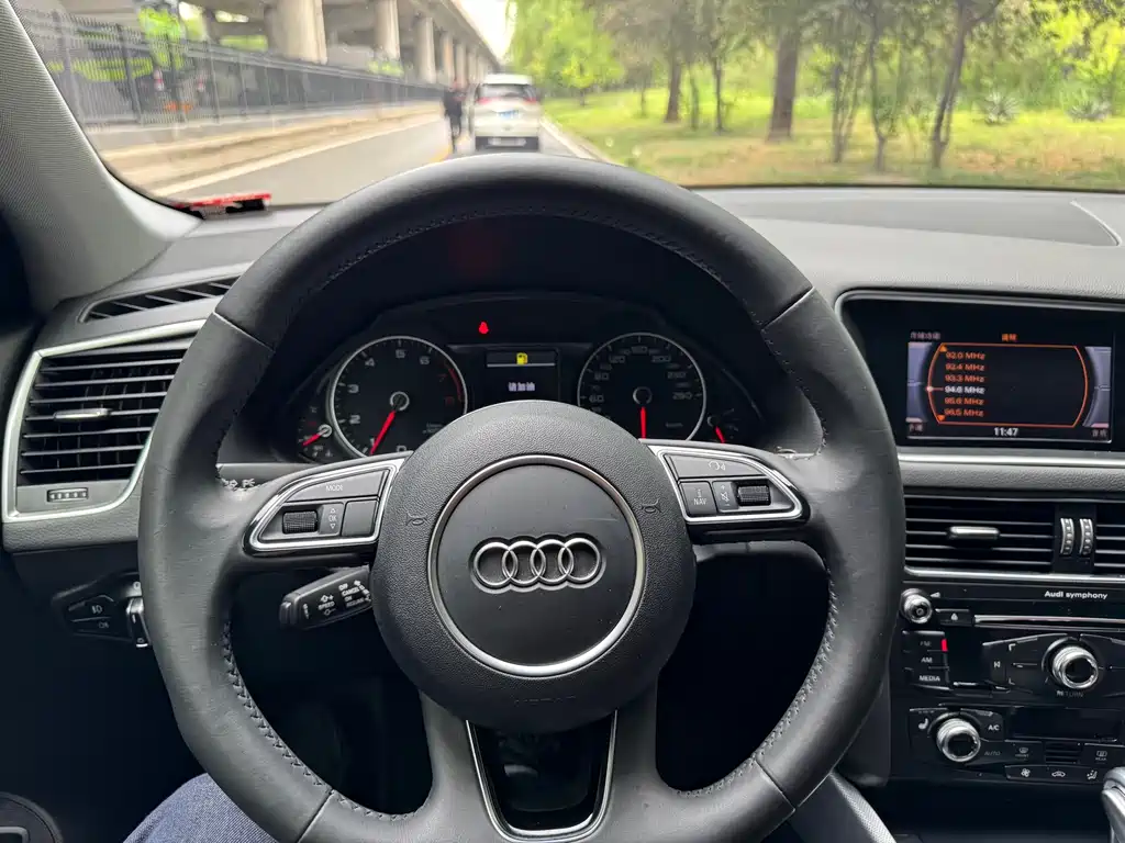 Audi Q5 2018 — фото 7