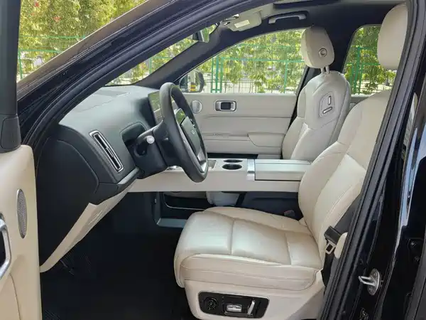 Li Auto L9 2022
