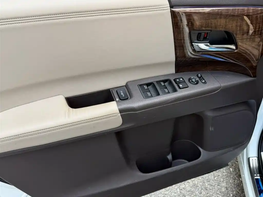 Honda Odyssey 2015 — фото 7