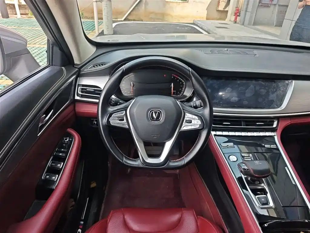 Changan CS85 COUPE 2021 — фото 11