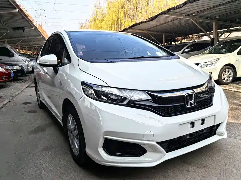 Honda Fit 2020 — фото 3