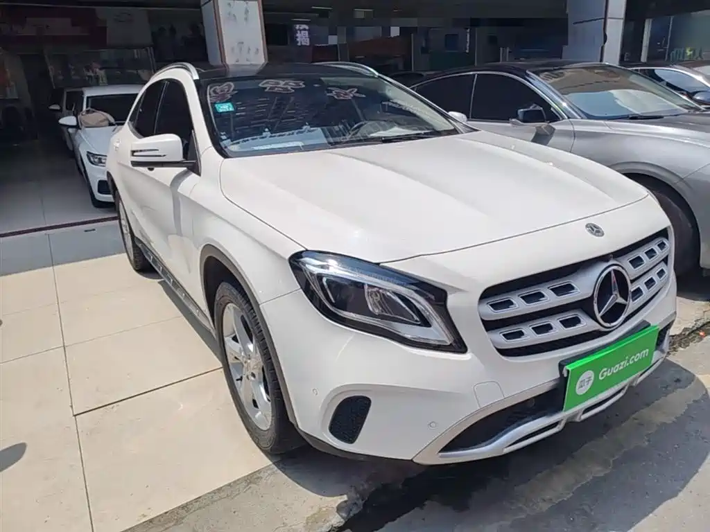 Mercedes-Benz GLA 2018 — фото 4