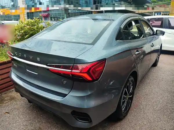 Roewe i5 2021