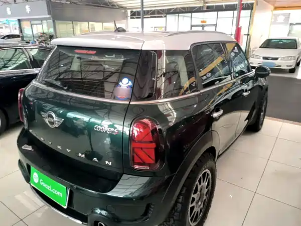 MINI Countryman 2012