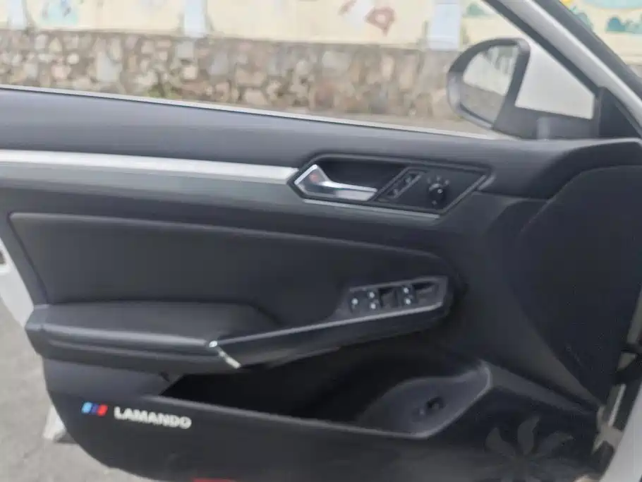 Volkswagen Lamando 2016