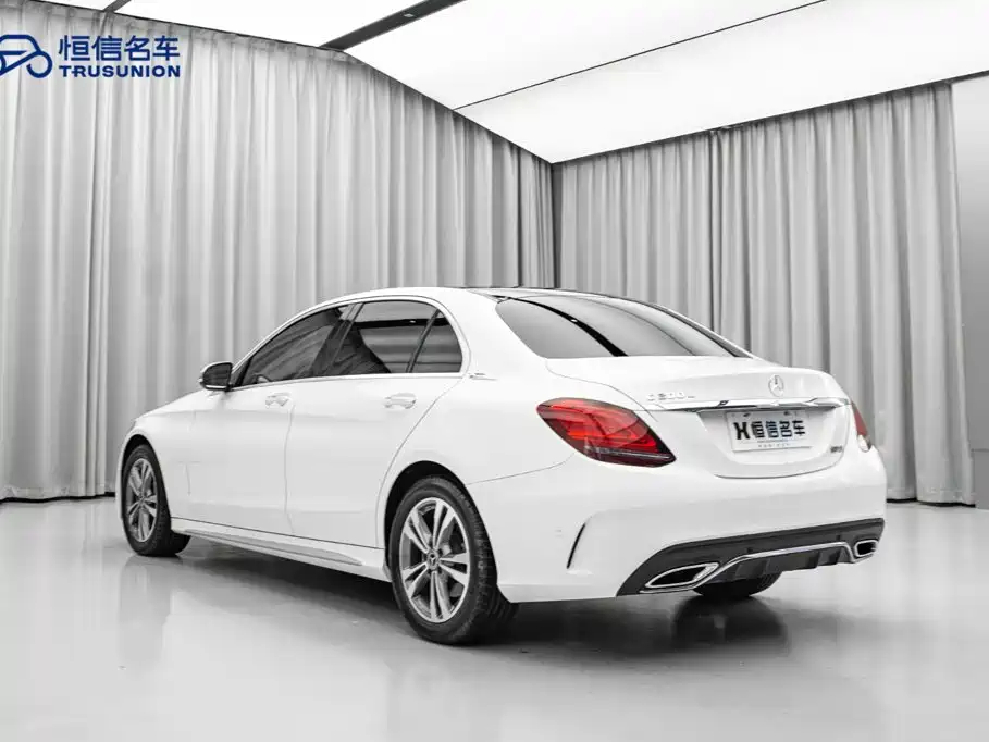 Mercedes-Benz C-Class 2021