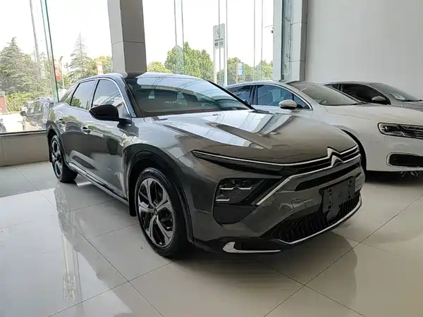 Citroën Versailles C5 X 2021