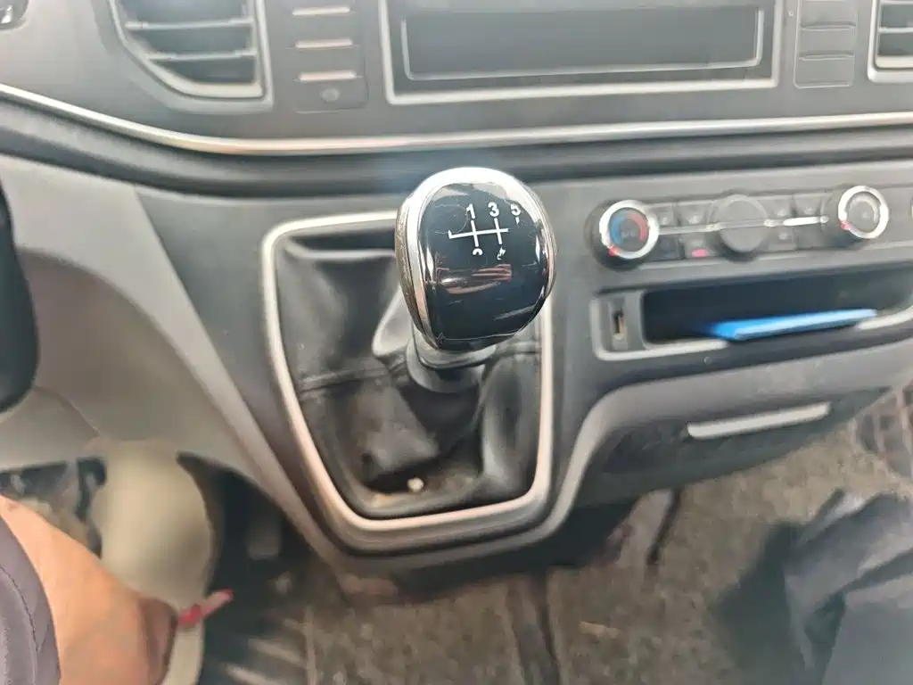Maxus V80 2023