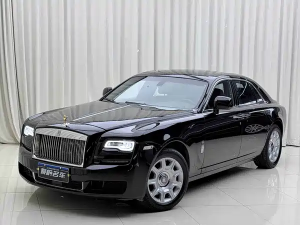 Rolls-Royce Ghost 2010