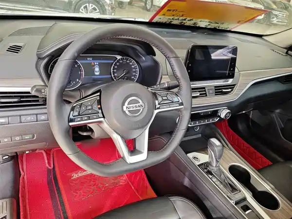 Nissan Teana 2021