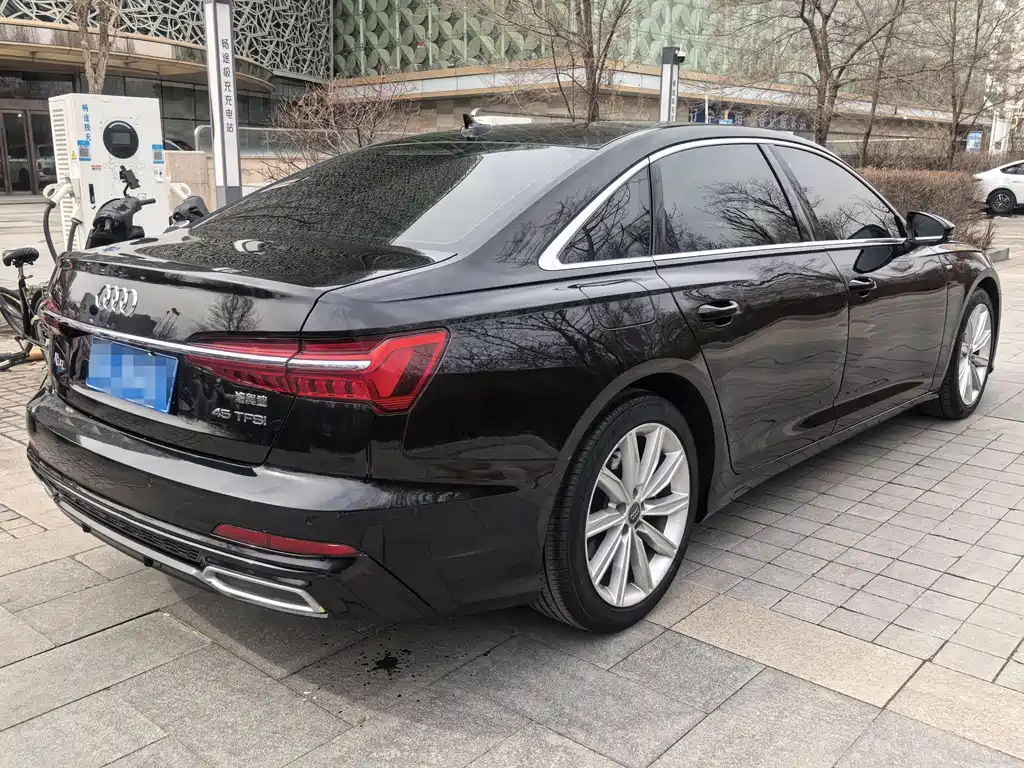 Audi A6L 2021 — фото 14