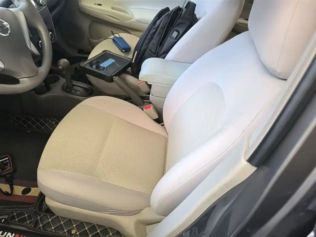 Nissan Sunny 2016 — фото 15