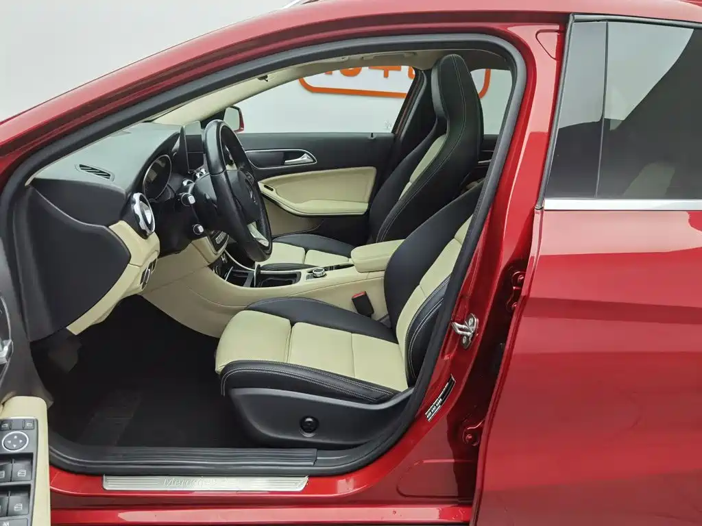 Mercedes-Benz GLA 2018 — фото 10