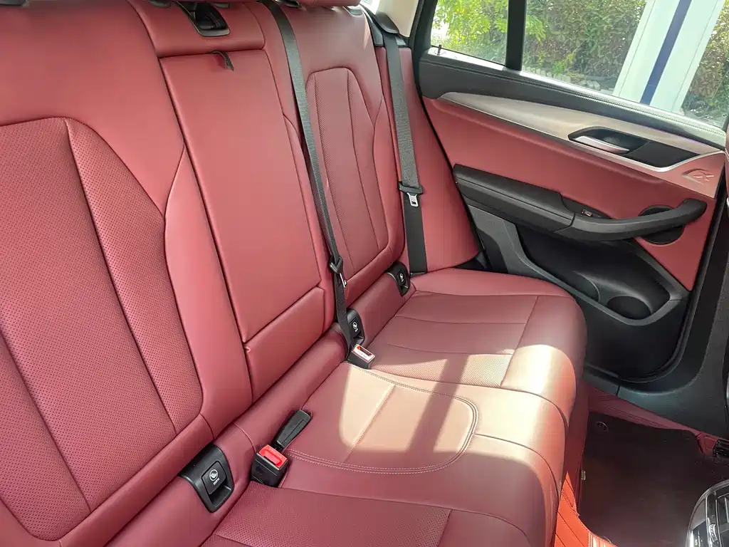 BMW X4 2022 — фото 15
