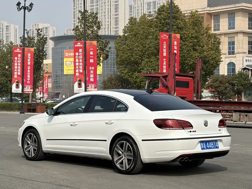 Volkswagen CC 2016 — фото 18