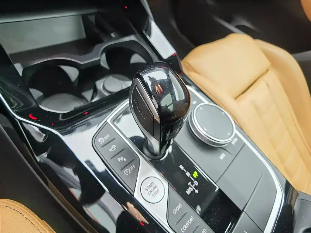 BMW X3 M40i 2022 — фото 13