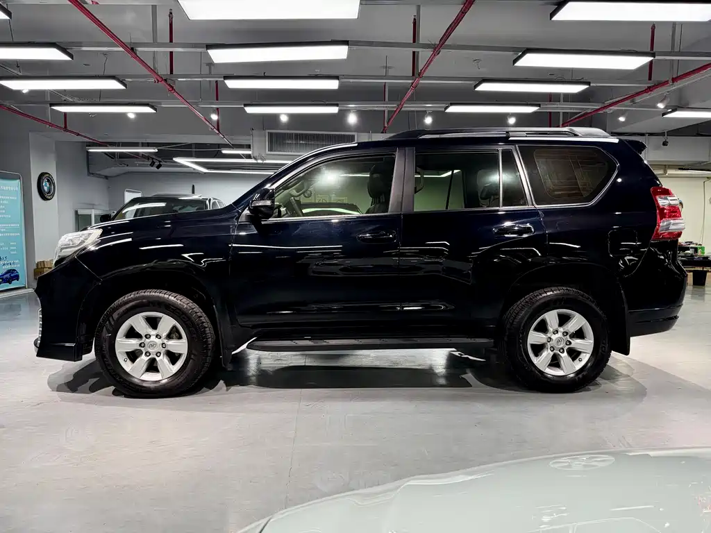 Toyota Prado 2017 — фото 4
