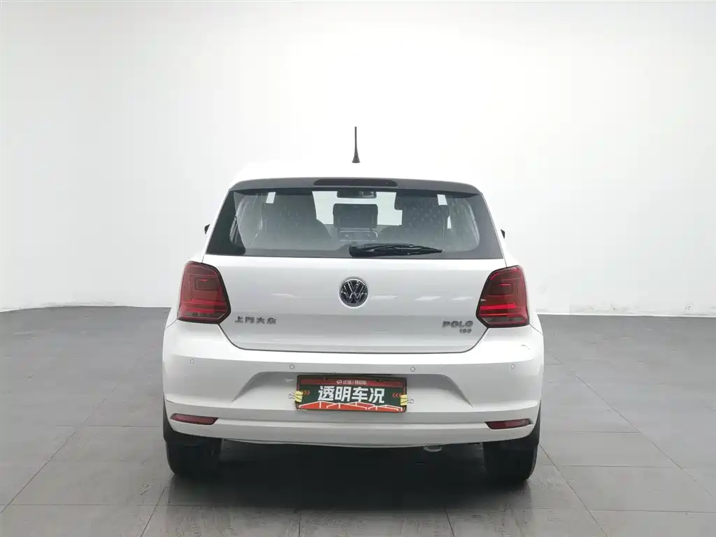 Volkswagen Polo 2016 — фото 4