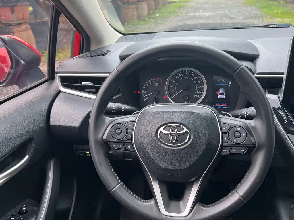 Toyota Corolla 2019 — фото 15