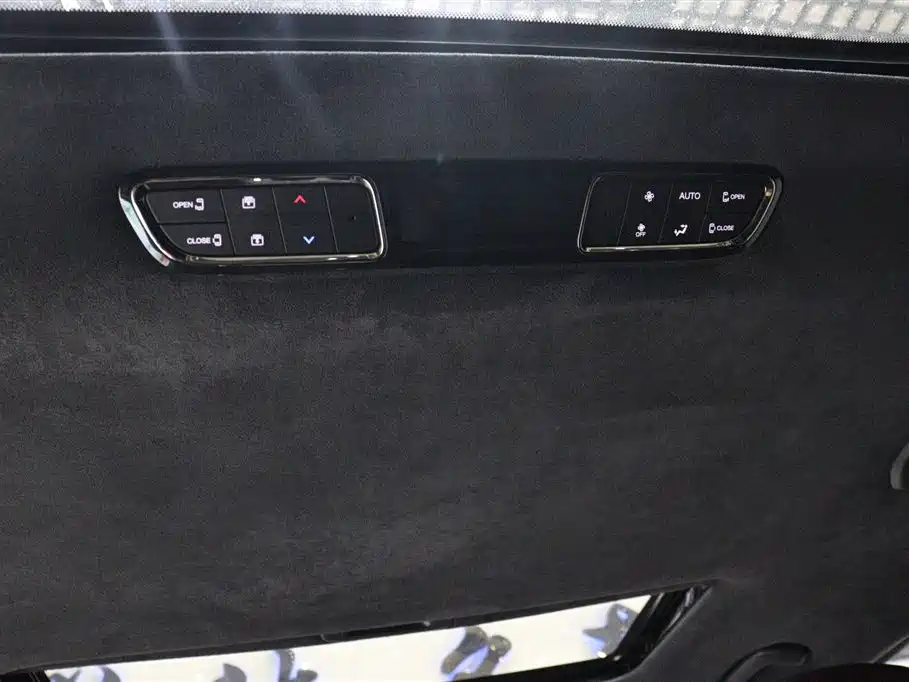 GAC Motor Trumpchi M8 2024 — фото 12