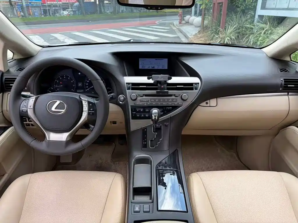 Lexus RX Classic 2013 — фото 8