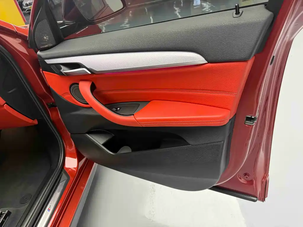 BMW X2 2020 — фото 16