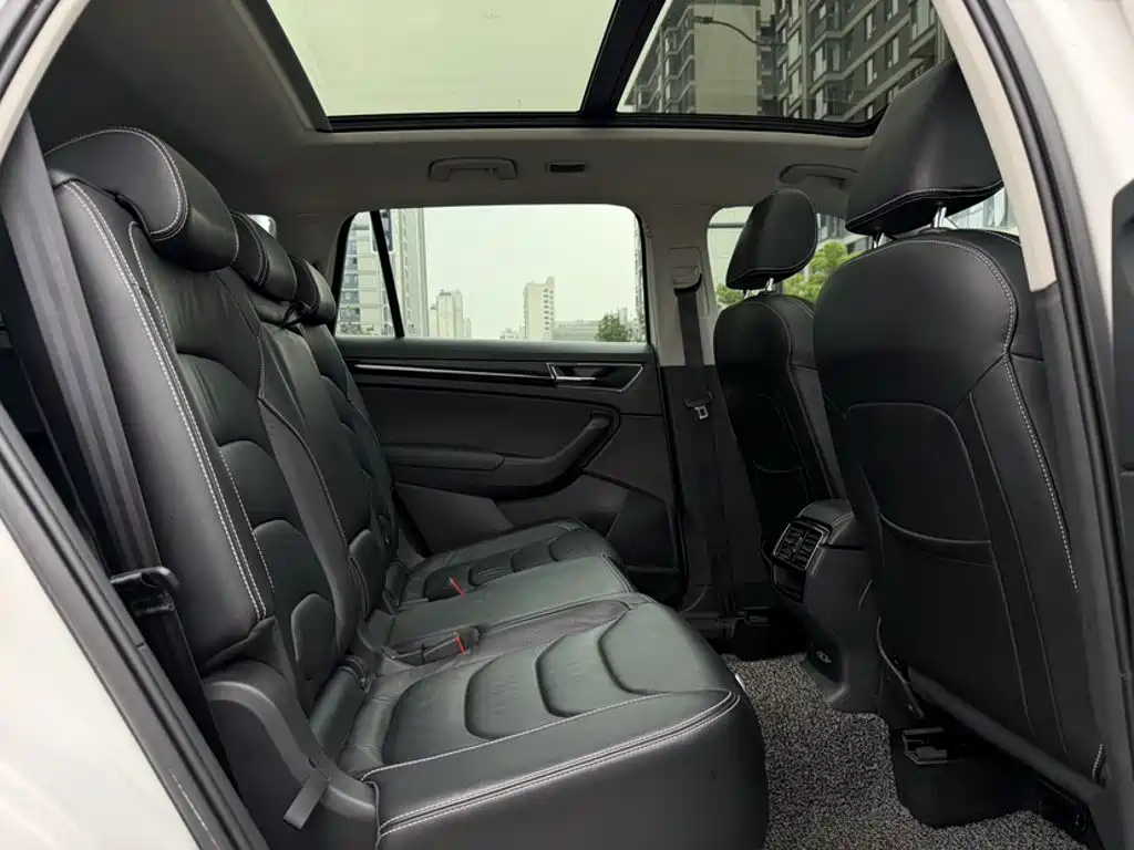 Skoda Kodiaq 2018 — фото 14