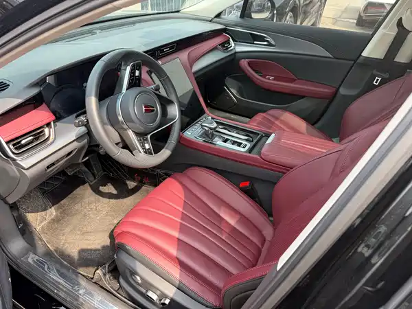 Hongqi H5 2023