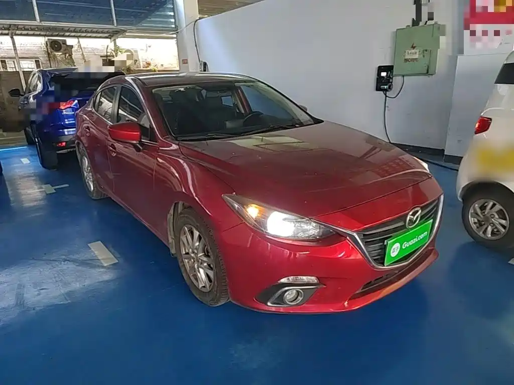 Mazda 3 Angkesela 2015