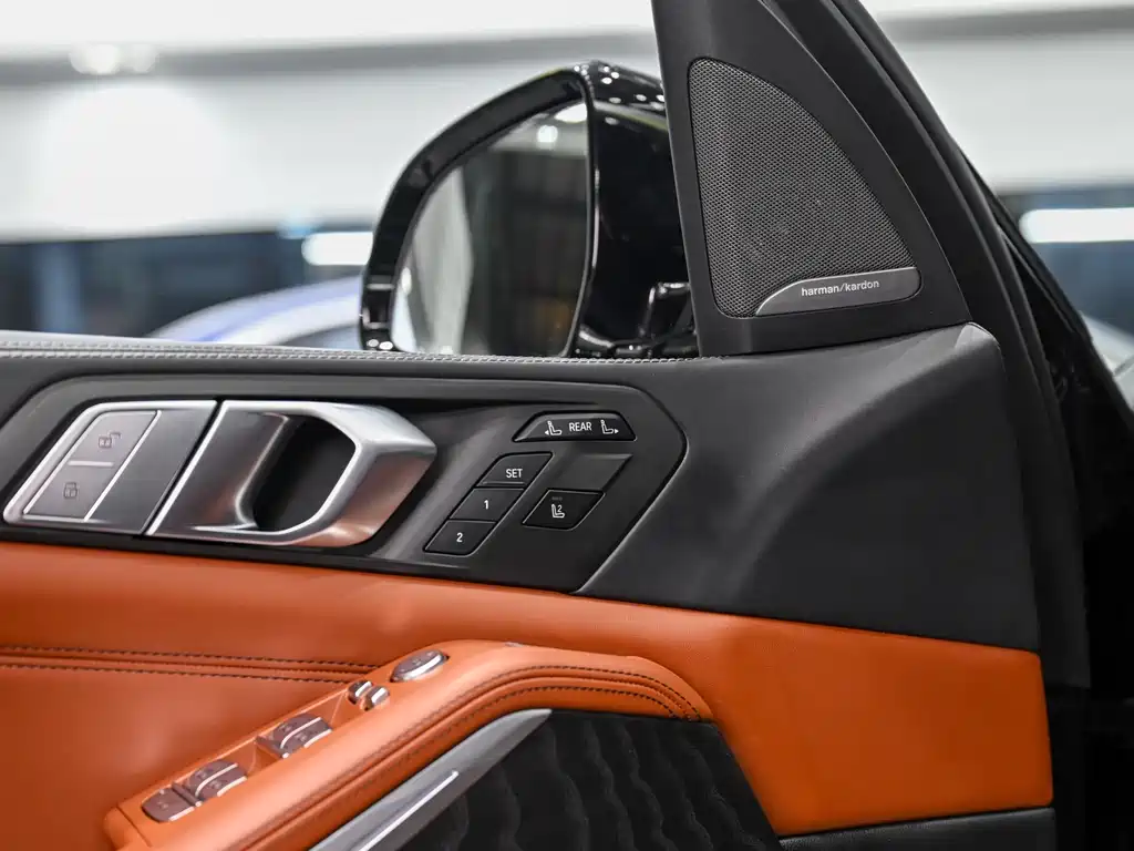 BMW X7 2022 — фото 10