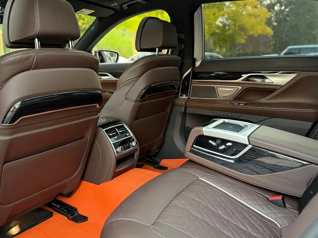 BMW 7 Series 2021 — фото 15