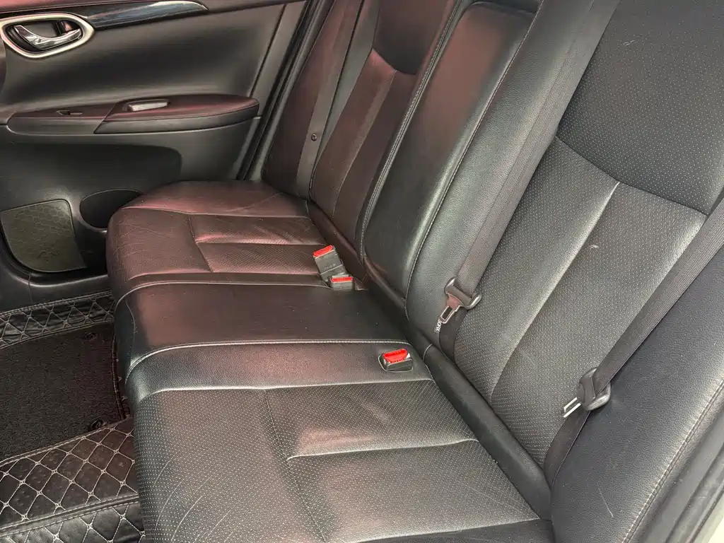Nissan Sylphy 2018 — фото 14