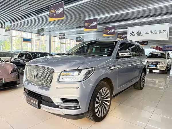 Lincoln Navigator 2019