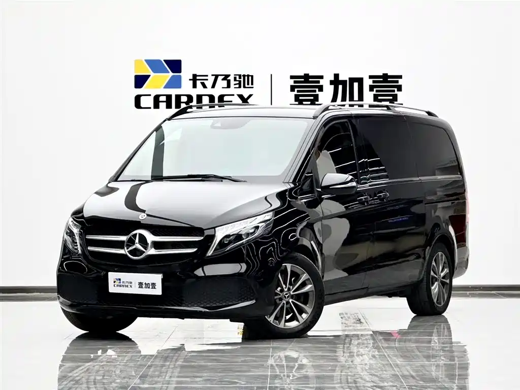 Mercedes-Benz V-Class 2021 — фото 1