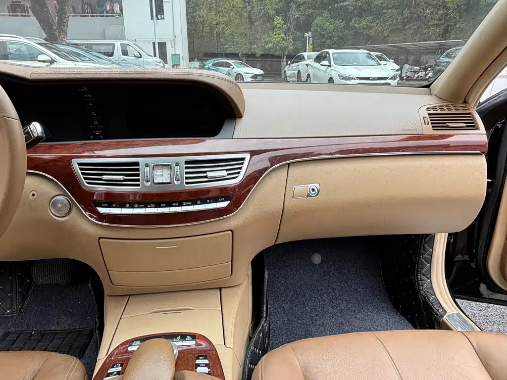 Mercedes-Benz S-Class 2008 — фото 15
