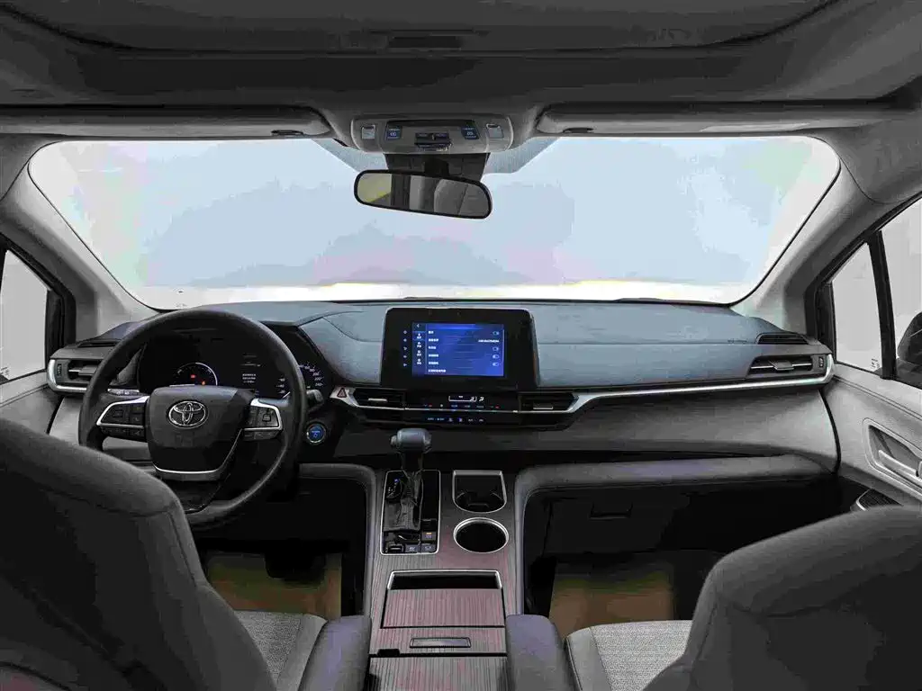 Toyota Sienna 2022 — фото 16