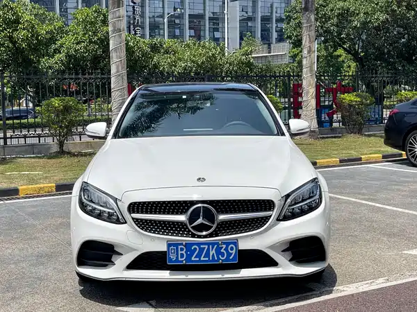 Mercedes-Benz C-Class 2020