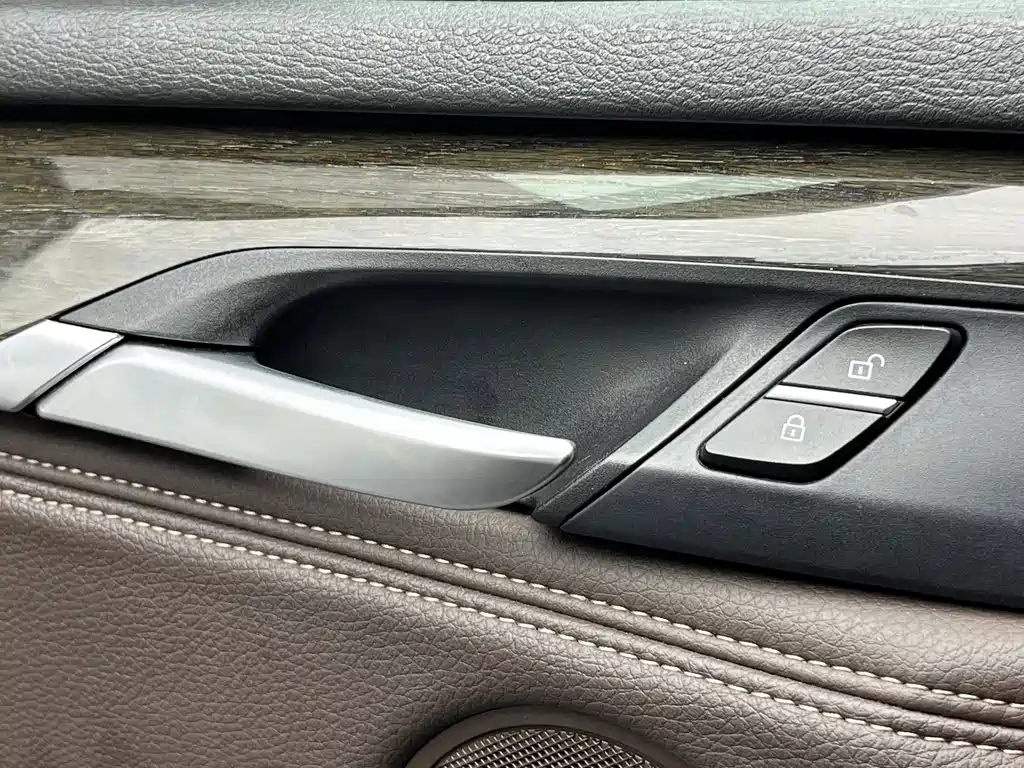 BMW X5 2014 — фото 12
