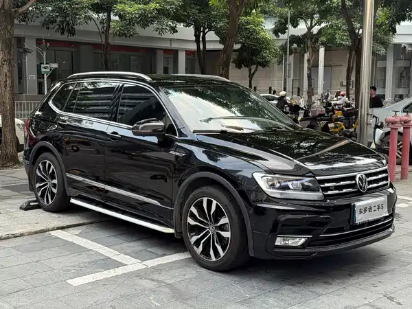 Volkswagen Tiguan L 2020