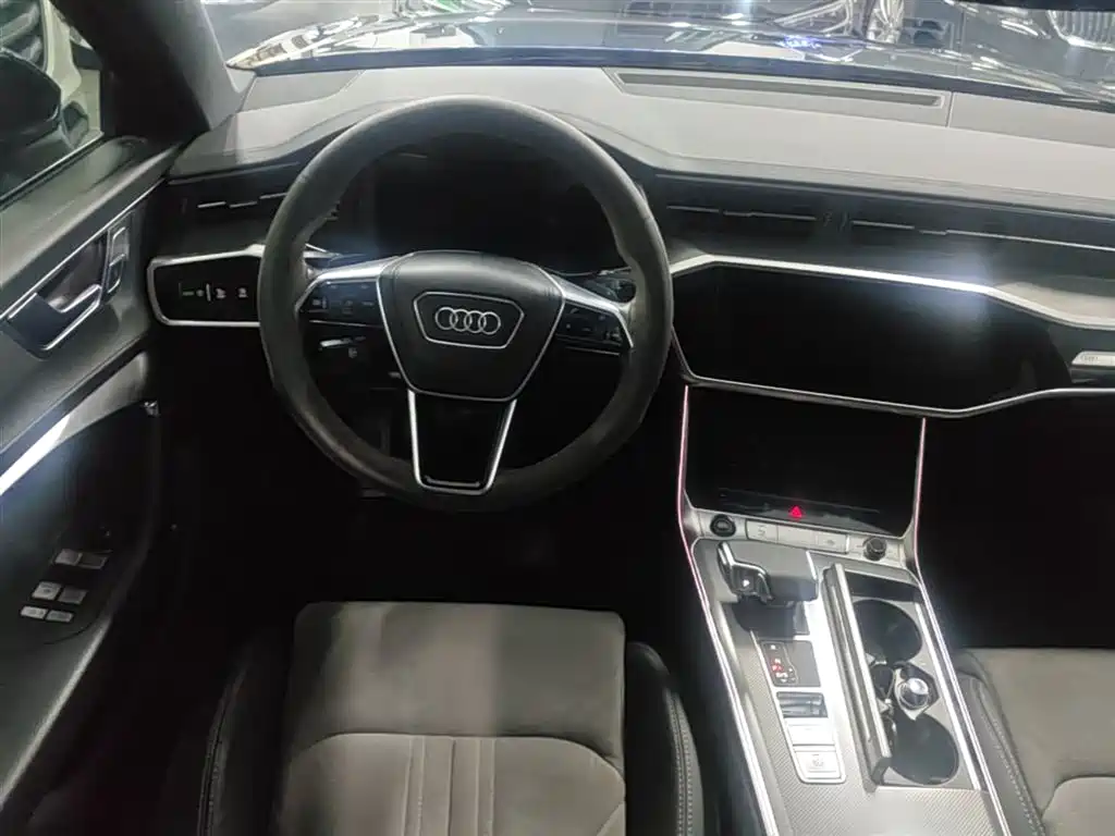 Audi A6L 2023 — фото 11