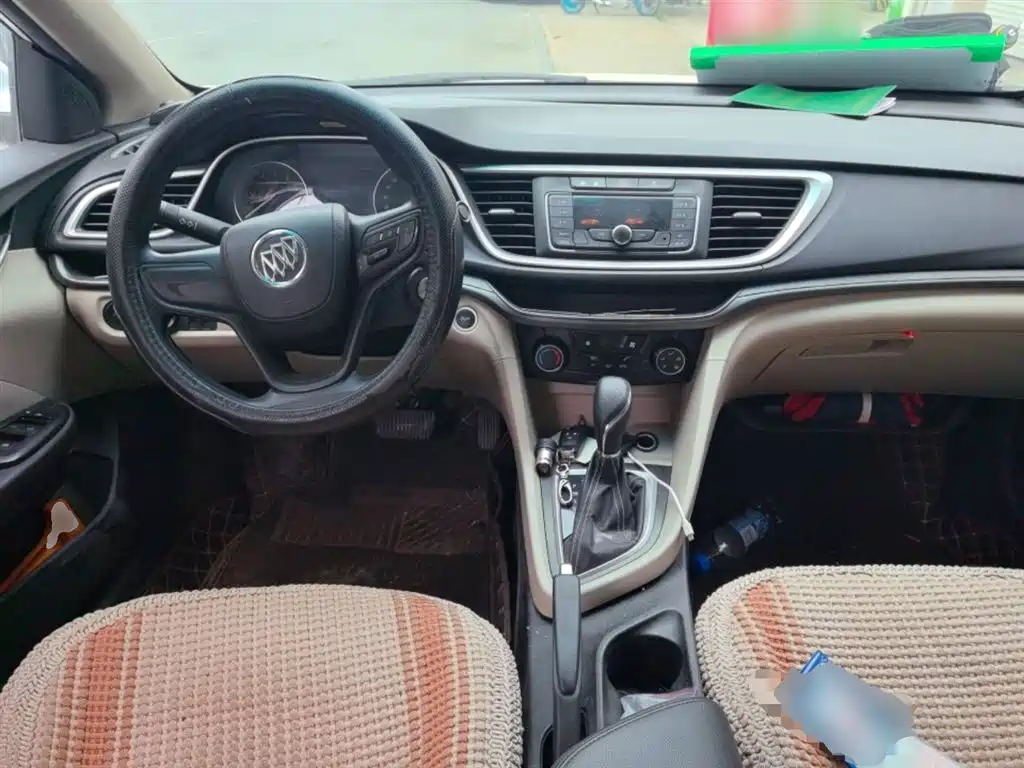 Buick Excelle 2017 — фото 10