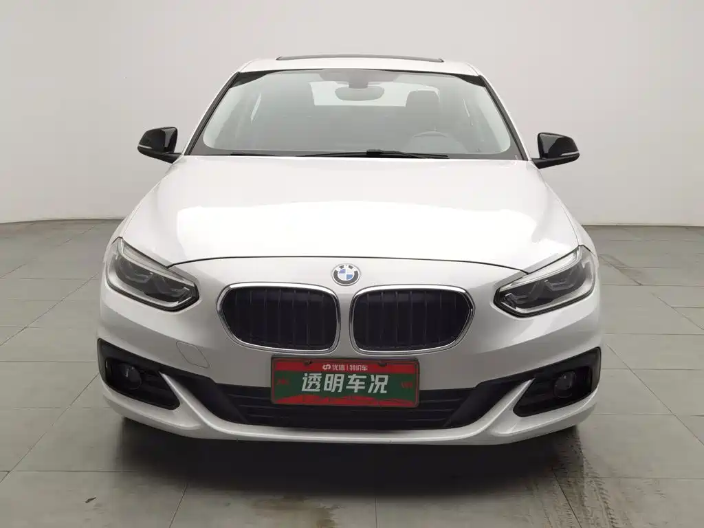 BMW 1 Series 2019