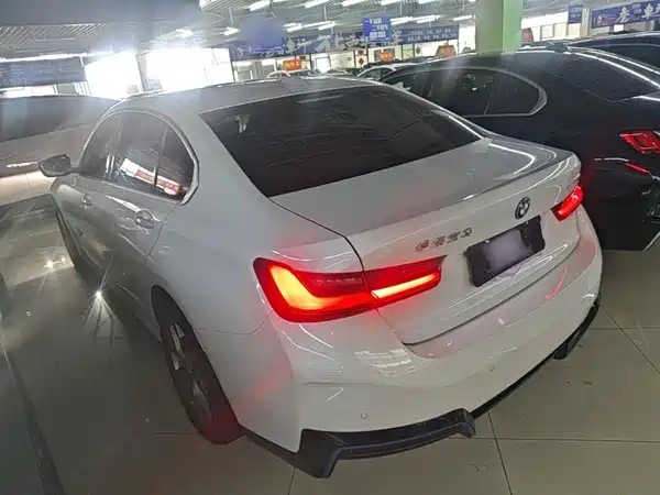 BMW i3 2022