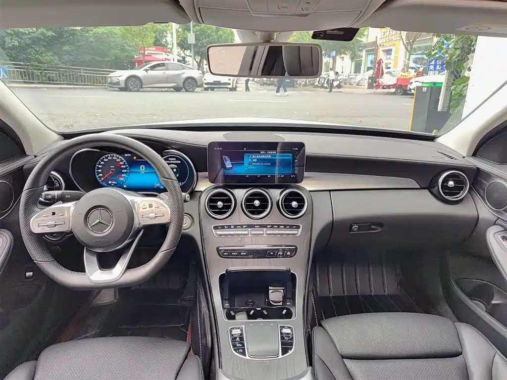Mercedes-Benz C-Class 2020 — фото 10