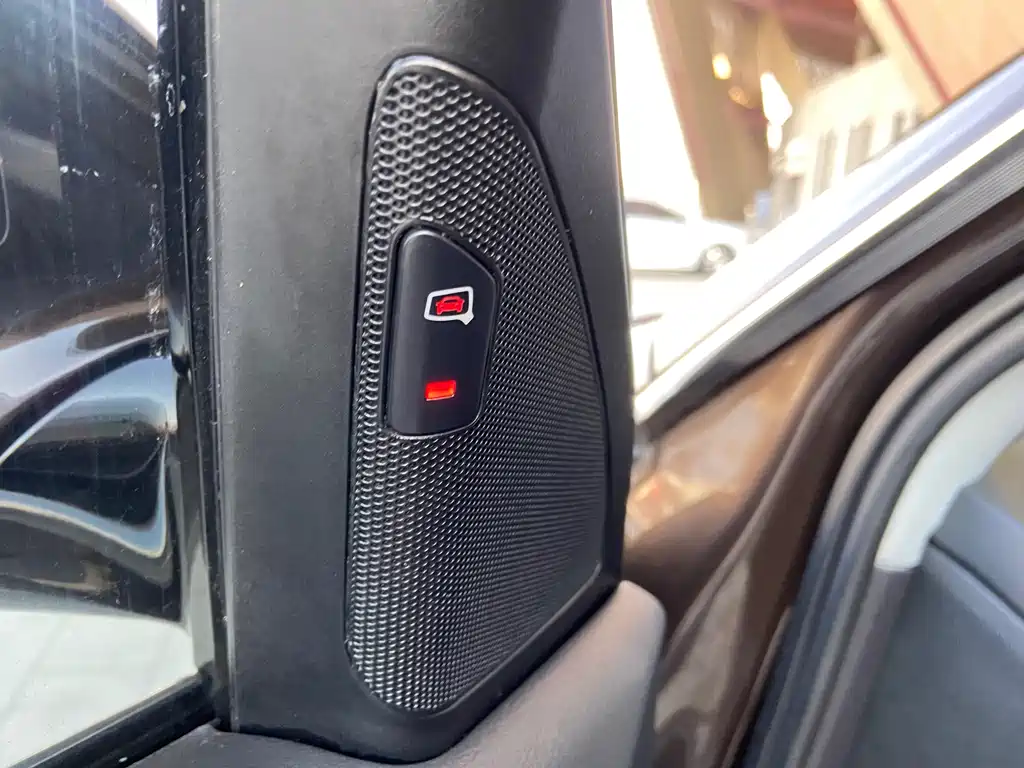 Audi Q5 2017 — фото 13