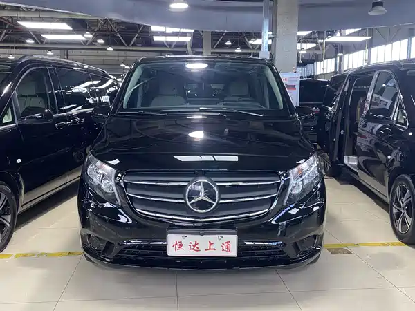 Mercedes-Benz Vito 2023