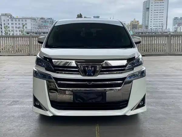 Toyota Vellfire 2021