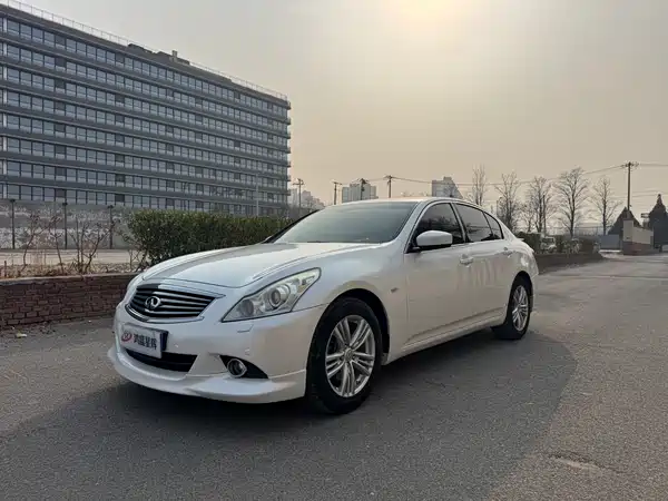 Infiniti G Series 2013